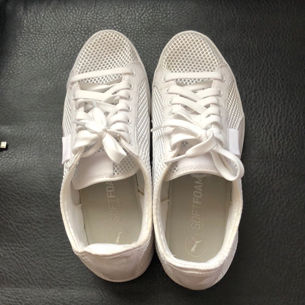 Sneaker for women